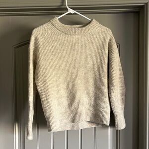 Everlane Heather Gray Women's Crew Neck Sweater